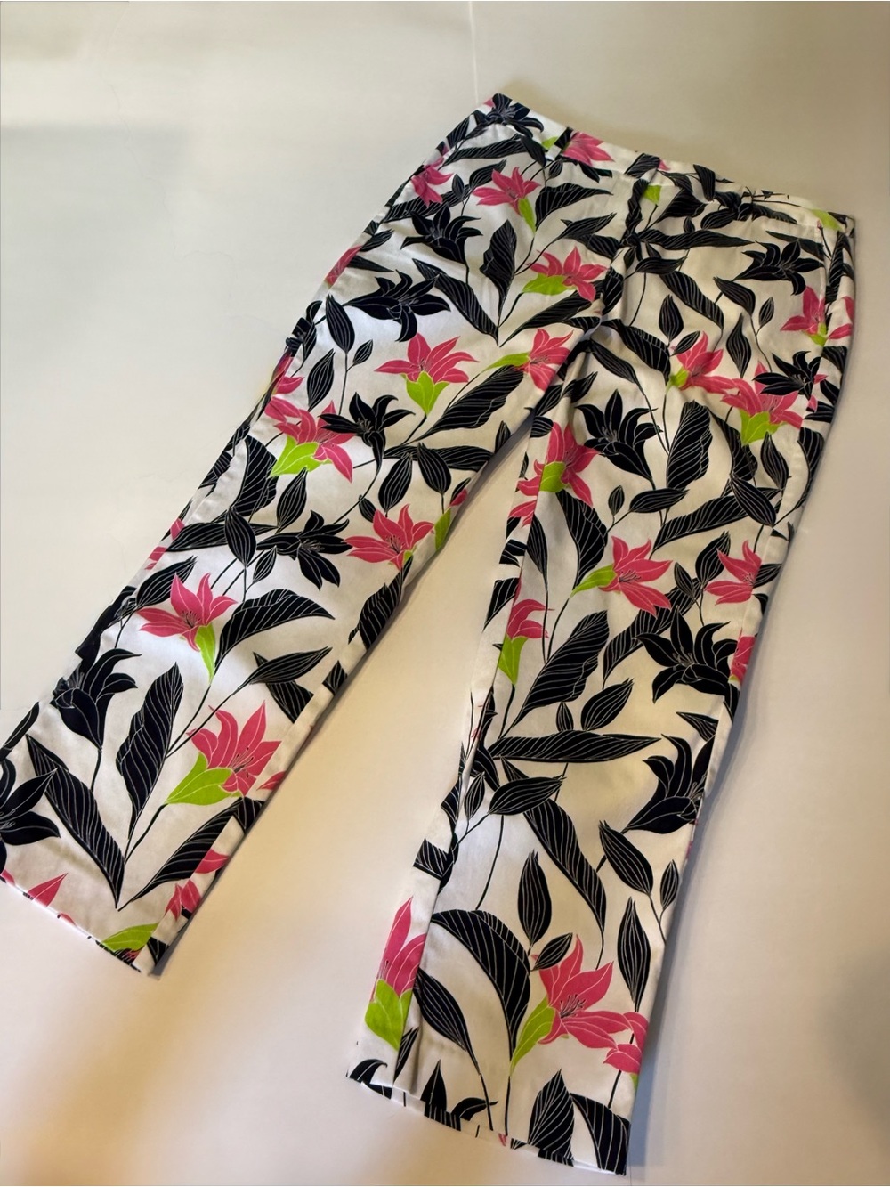 Lands End Pink White & Blue Tropical Midrise Straight leg Stretch Chinos 14T